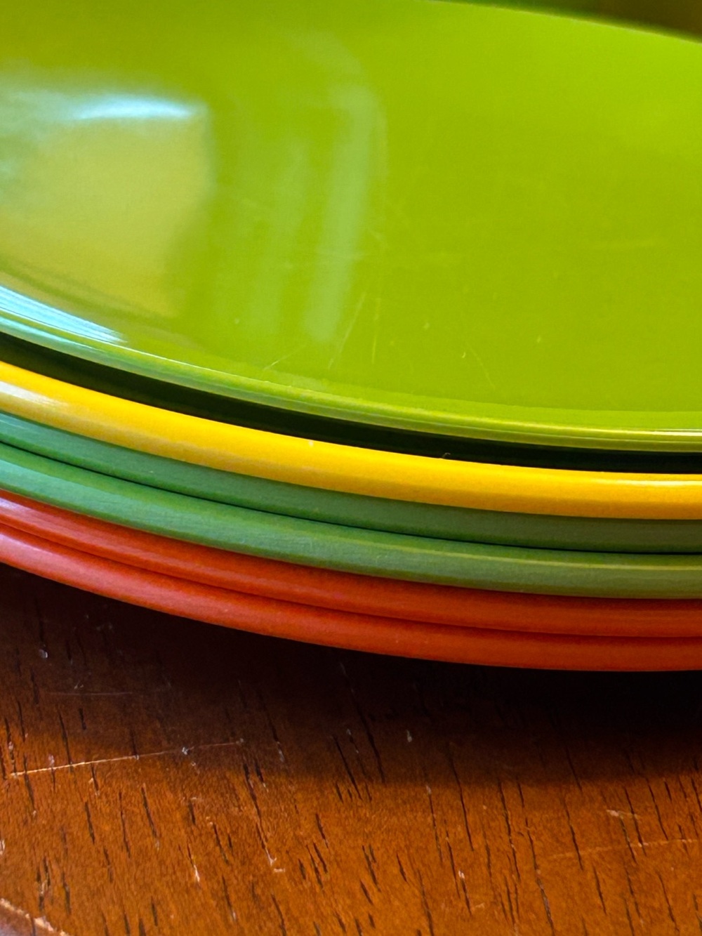 Fun & Funky Retro Camping Dishes — 15 Pieces - Picture 4 of 8